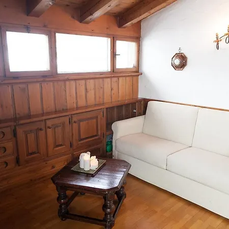 Verocai Views Apartman
