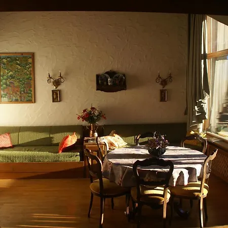 Verocai Views Apartman *