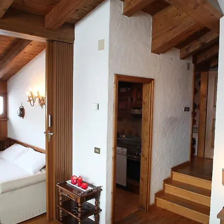 Verocai Views Apartman *